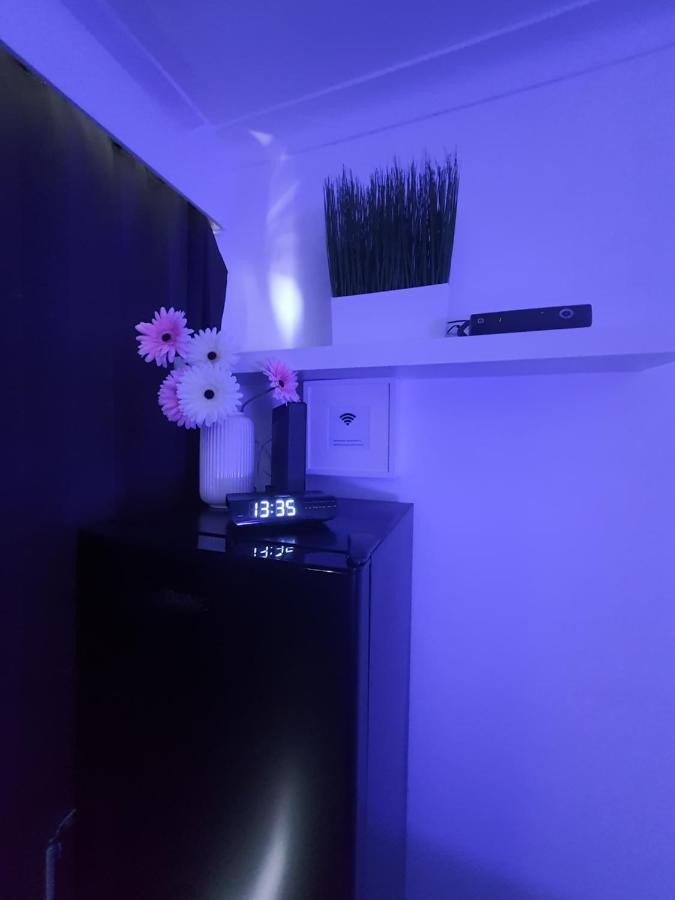מידלקרק Studio Julian מראה חיצוני תמונה